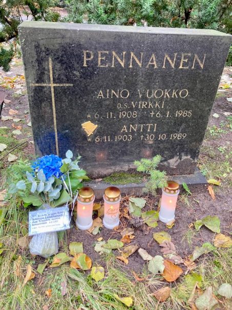 Antti Pennasen hauta Honkanummen hautausmaalla Helsingissä